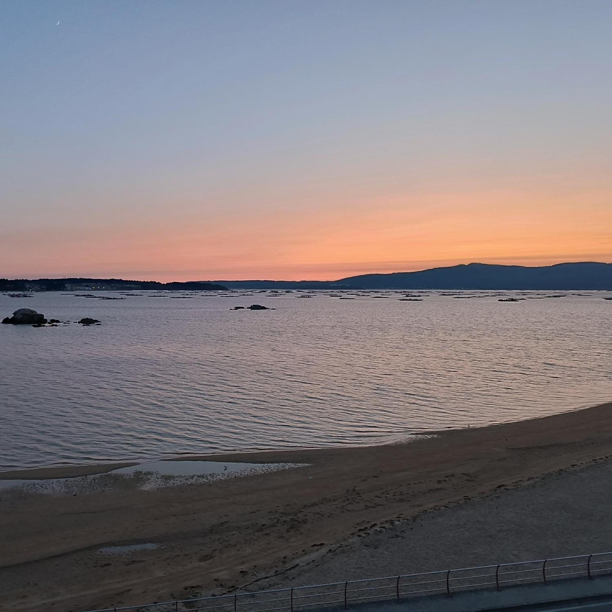 Mirador Mar De Castelao, 1ª Linea De Playa Urbana Leilighet Villanueva De Arosa Eksteriør bilde